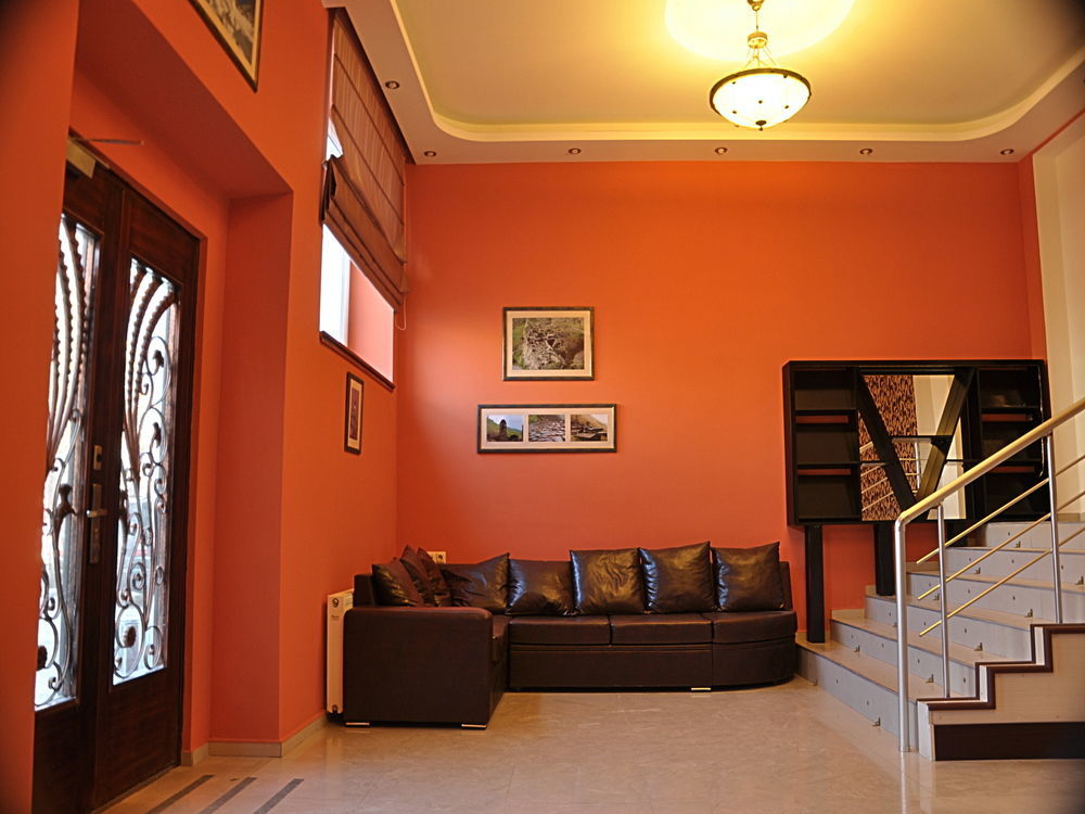 Gold Star Hotel Tbilisi Exterior photo